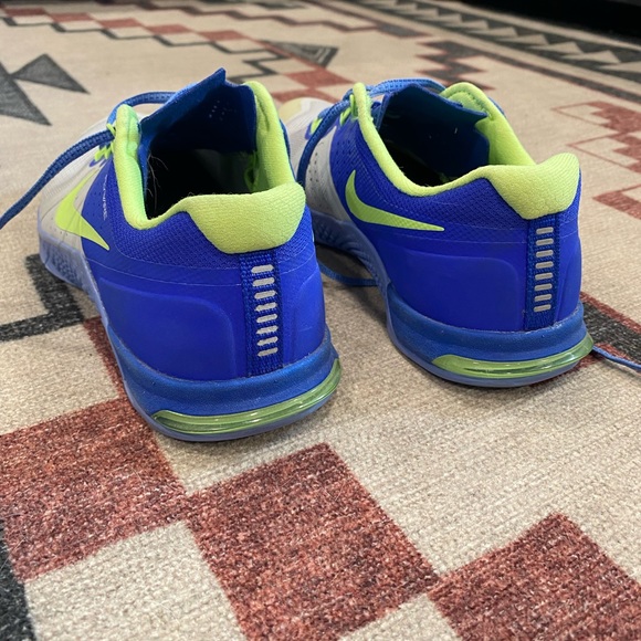 Nike Metcon Athletic Shoes - Women’s - Picture 3 of 3